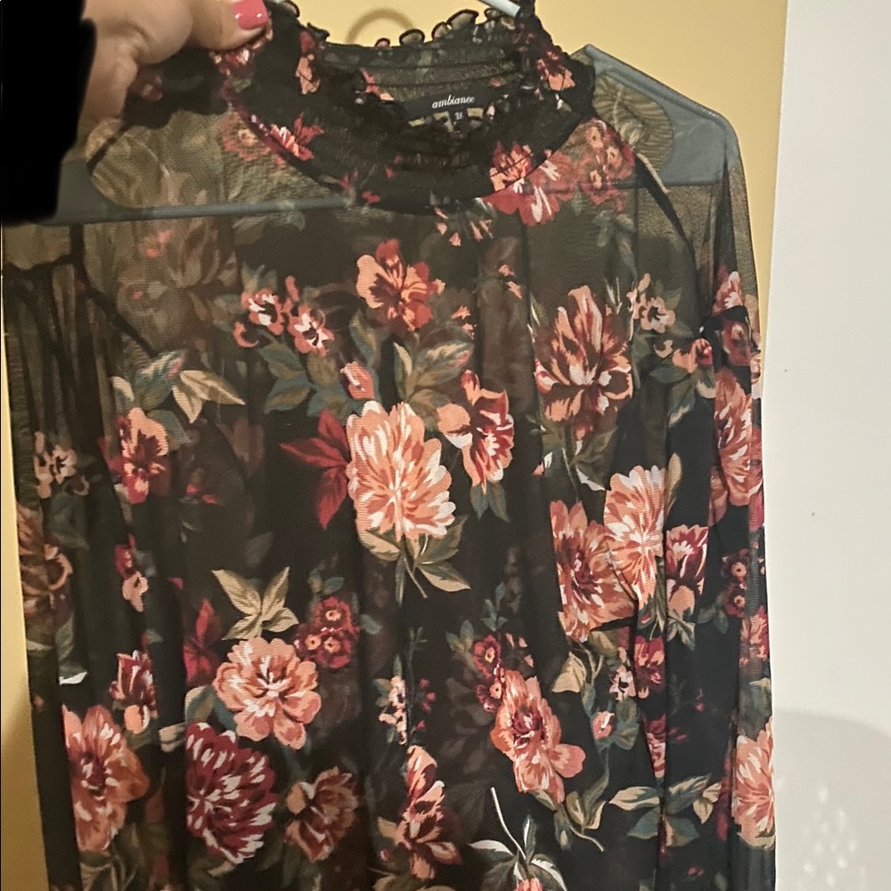 Ambiance sheer flower print blouse NEW